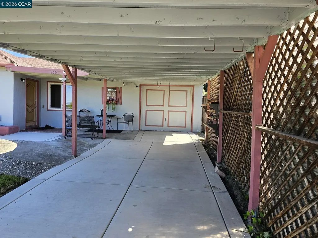 950 Kelvin Court El Sobrante CA 94803