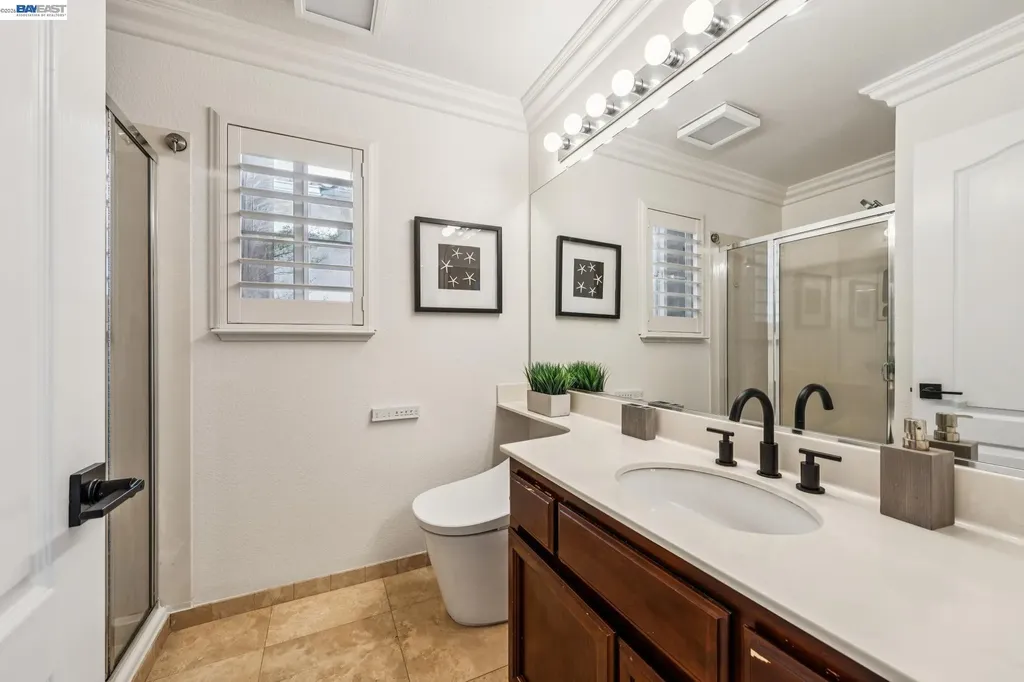 321 Ratto Road Alameda CA 94502