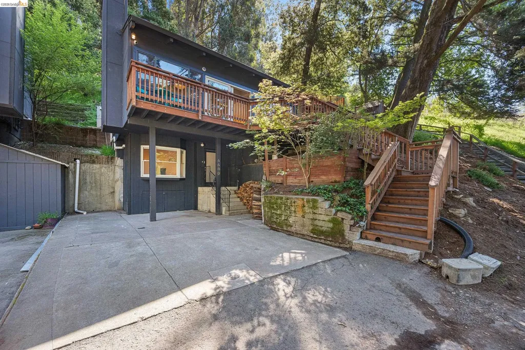Oakland CA, 6600 Heather Ridge Way