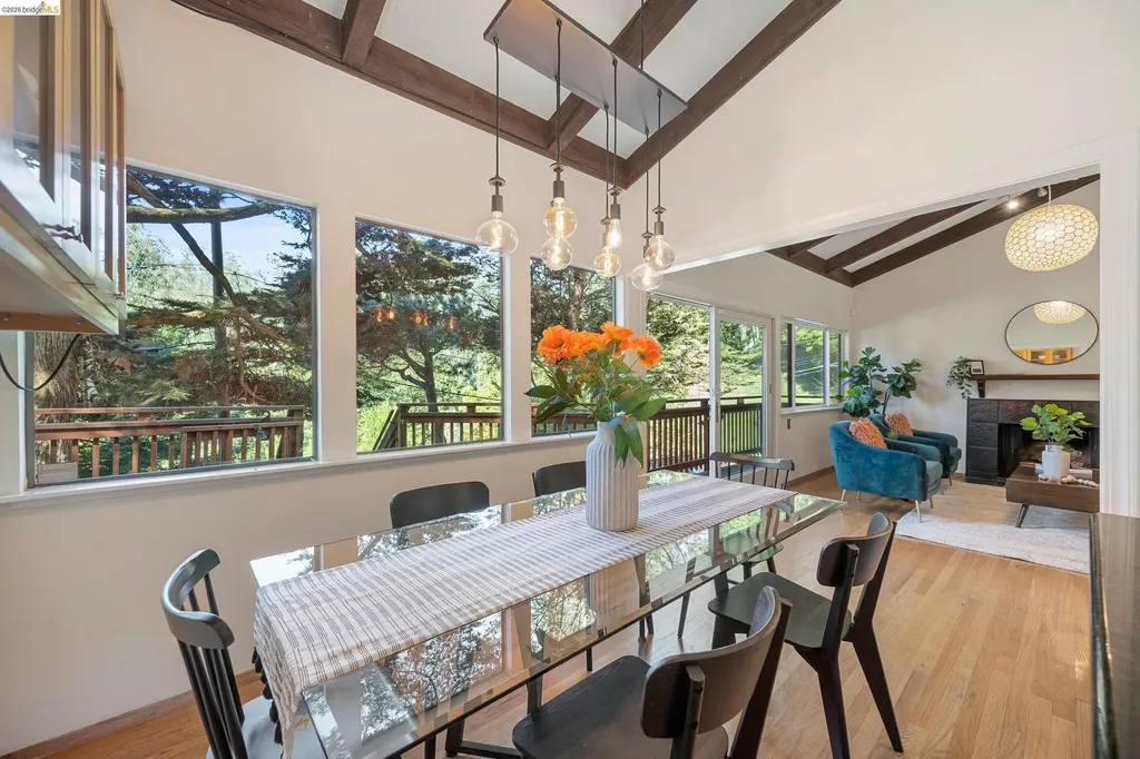 6600 Heather Ridge Way Oakland CA 94611
