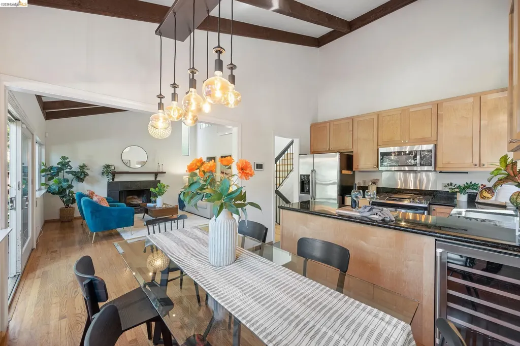 6600 Heather Ridge Way Oakland CA 94611