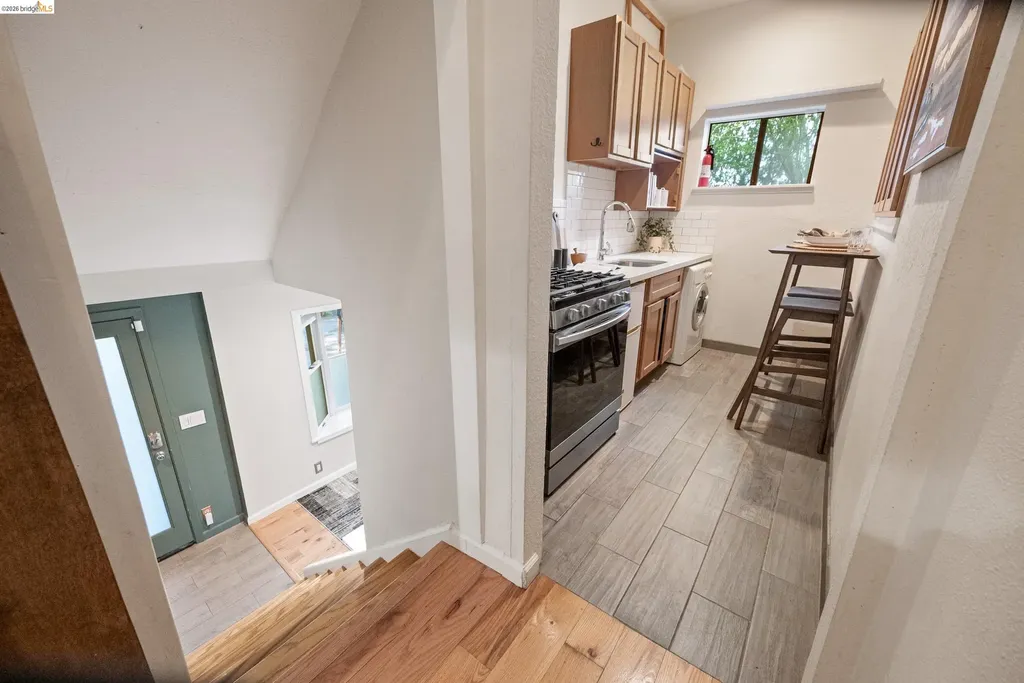 6600 Heather Ridge Way Oakland CA 94611