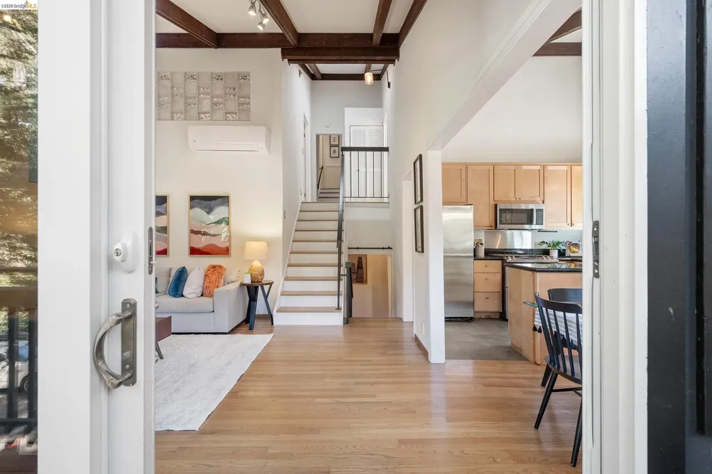 6600 Heather Ridge Way Oakland CA 94611