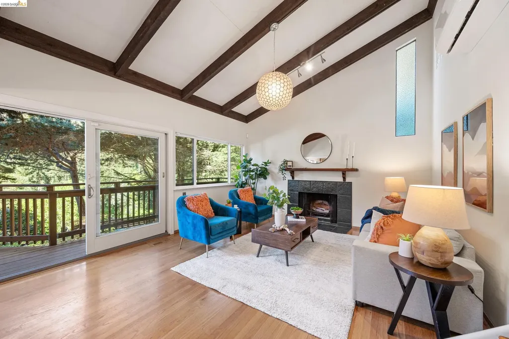 6600 Heather Ridge Way Oakland CA 94611