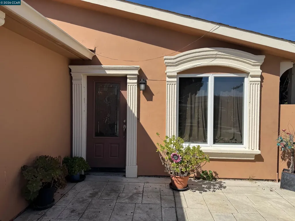 5 Island View Drive Bay Point CA 94565