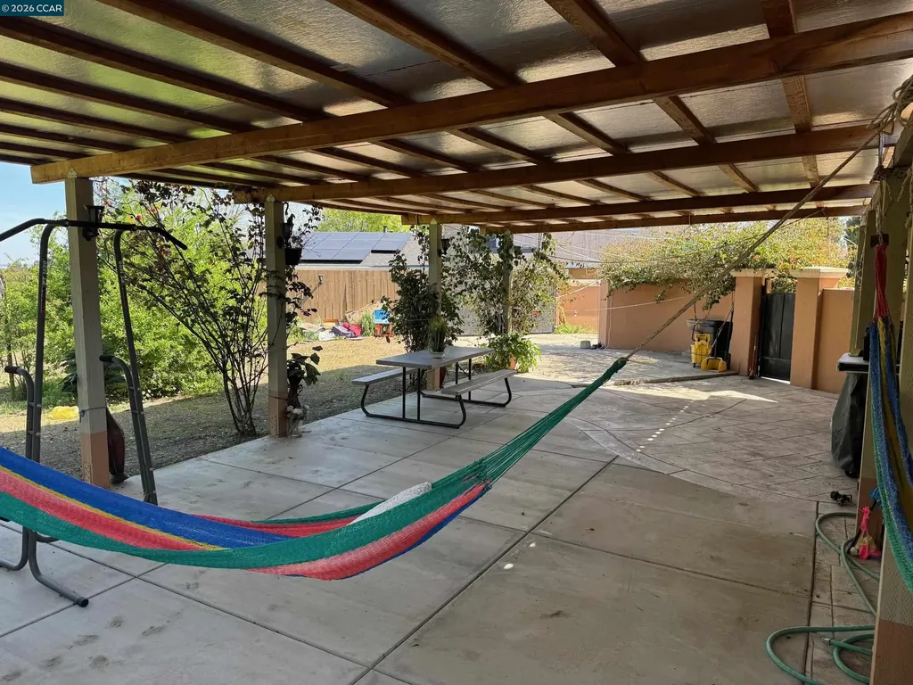 5 Island View Drive Bay Point CA 94565