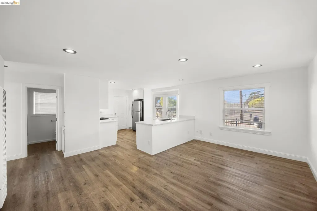 2218 82nd Avenue Oakland CA 94605