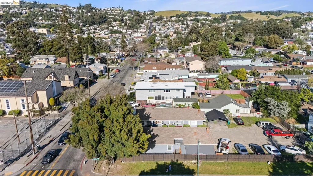 2218 82nd Avenue Oakland CA 94605