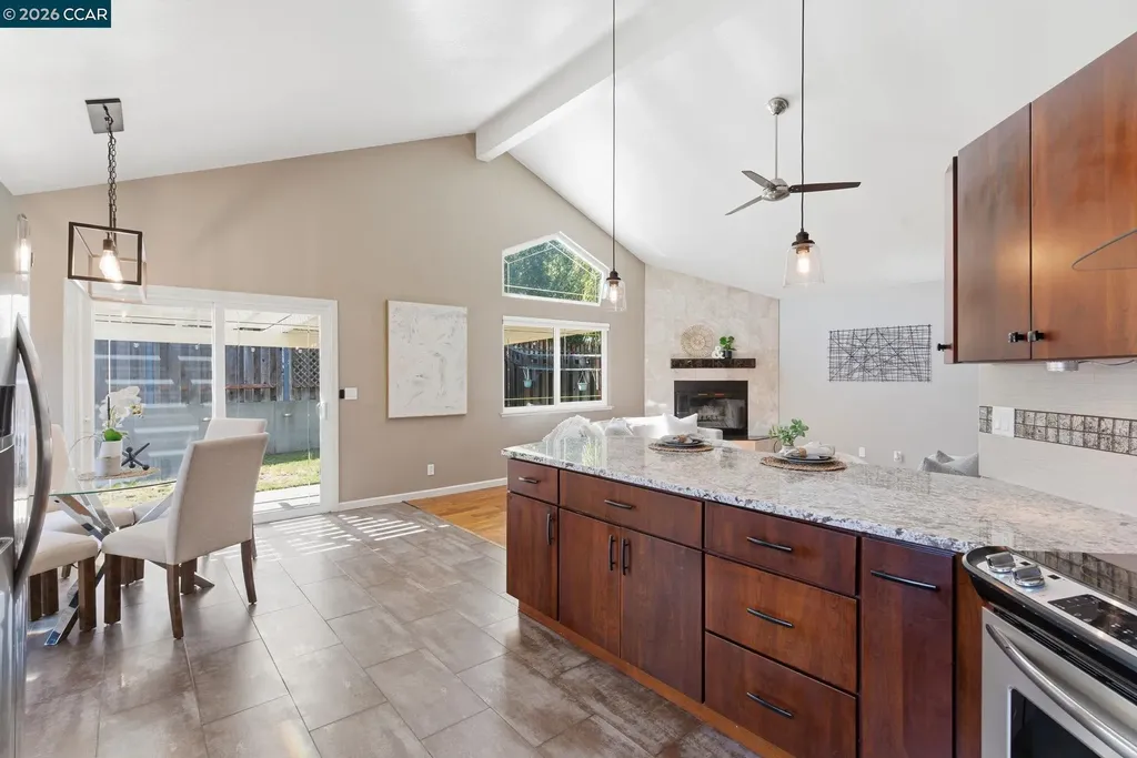 2280 Crest Avenue Martinez CA 94553