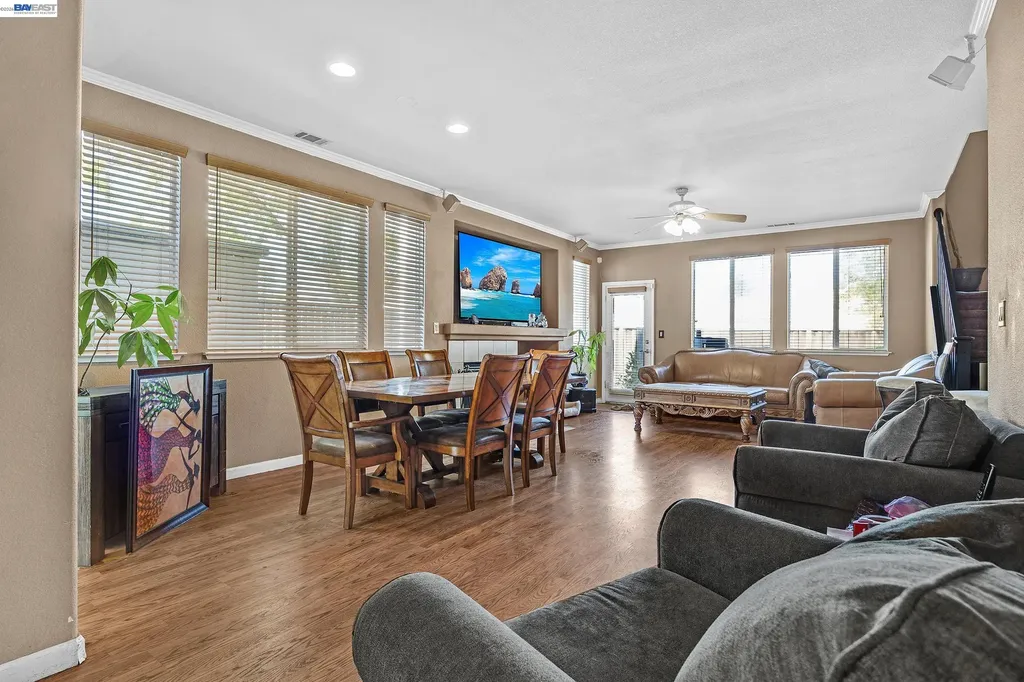 11 Fallen Leaf Court Rodeo CA 94572
