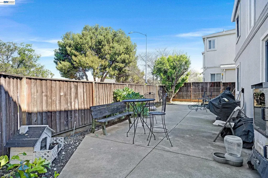 11 Fallen Leaf Court Rodeo CA 94572
