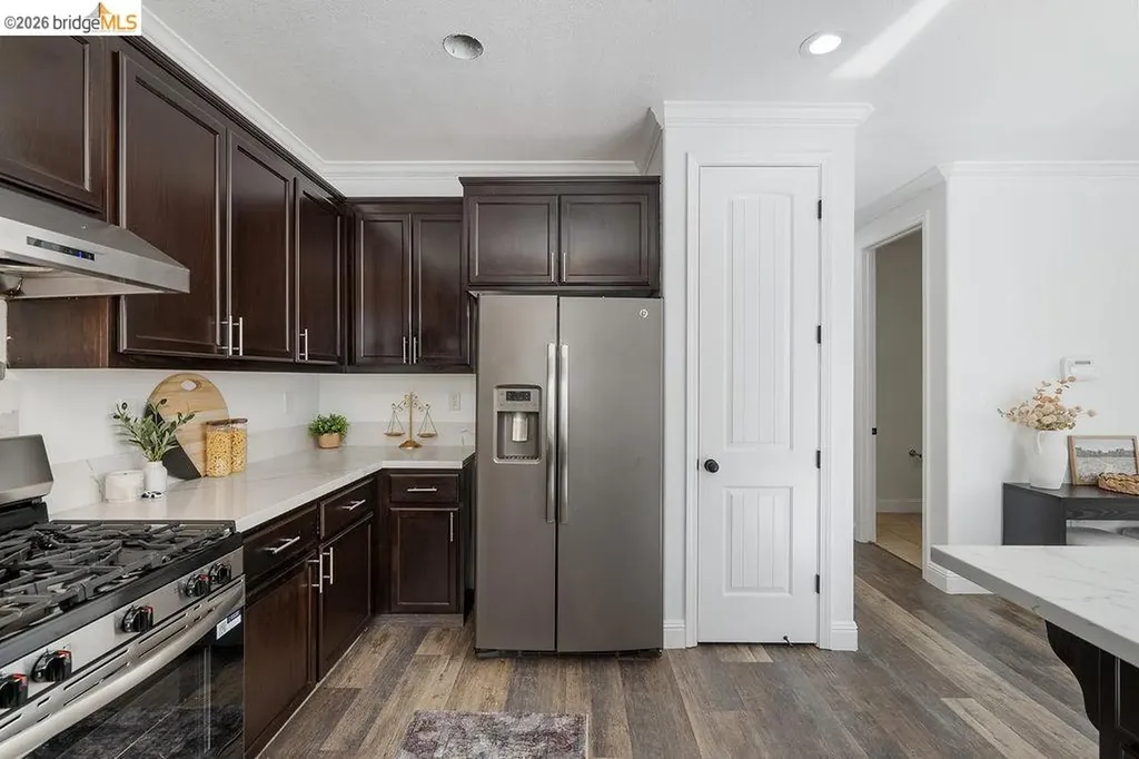 87 Greystone Place Pittsburg CA 94565