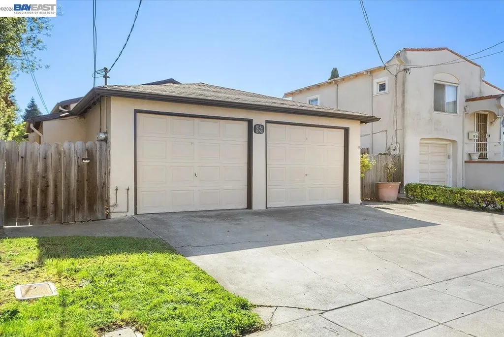 1848 Walnut Street Alameda CA 94501