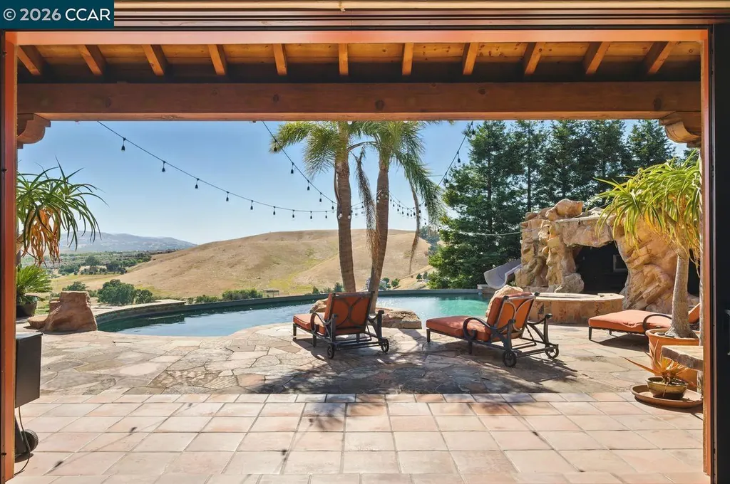1615 Lawrence Road Danville CA 94506