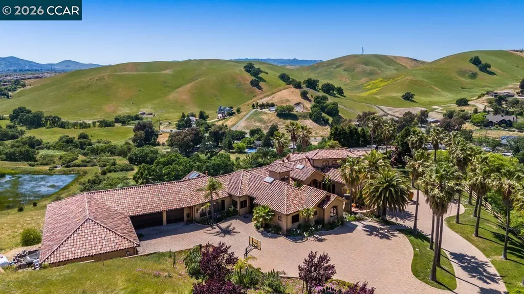 1615 Lawrence Road Danville CA 94506