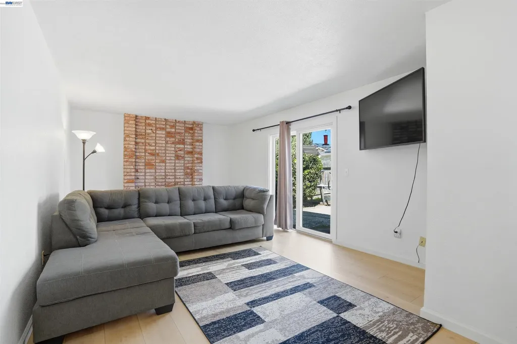 6635 Maple Drive Dublin CA 94568