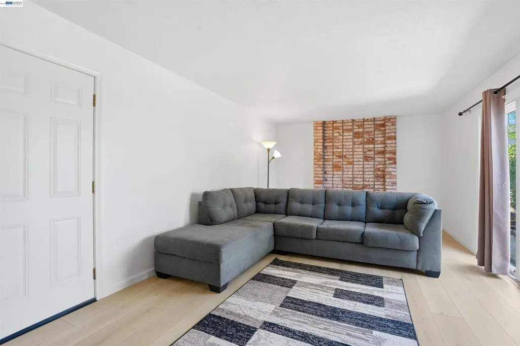 6635 Maple Drive Dublin CA 94568