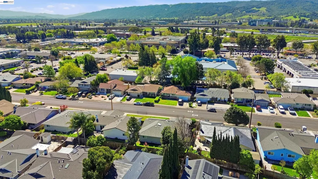 6635 Maple Drive Dublin CA 94568
