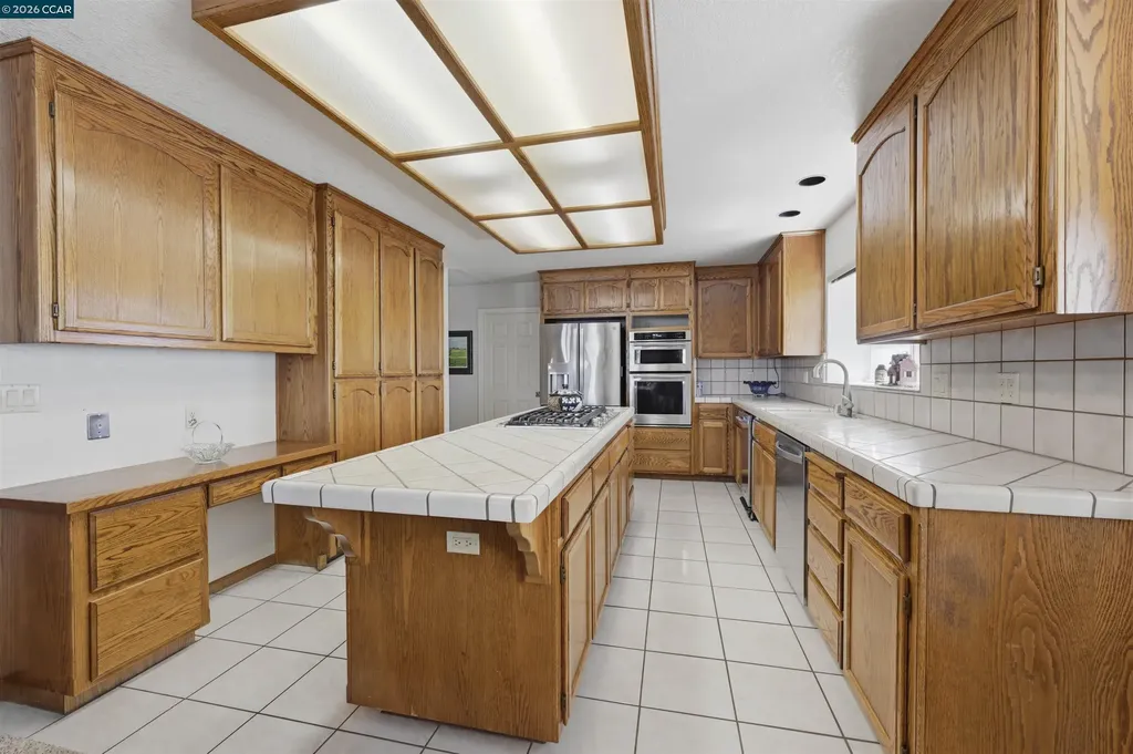 2008 Windward Point Discovery Bay CA 94505