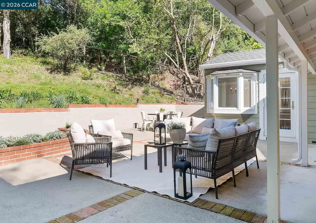 120 Las Vegas Orinda CA 94563