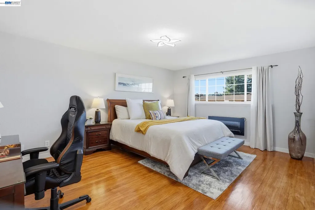 15 Sequoyah View Court Oakland CA 94605