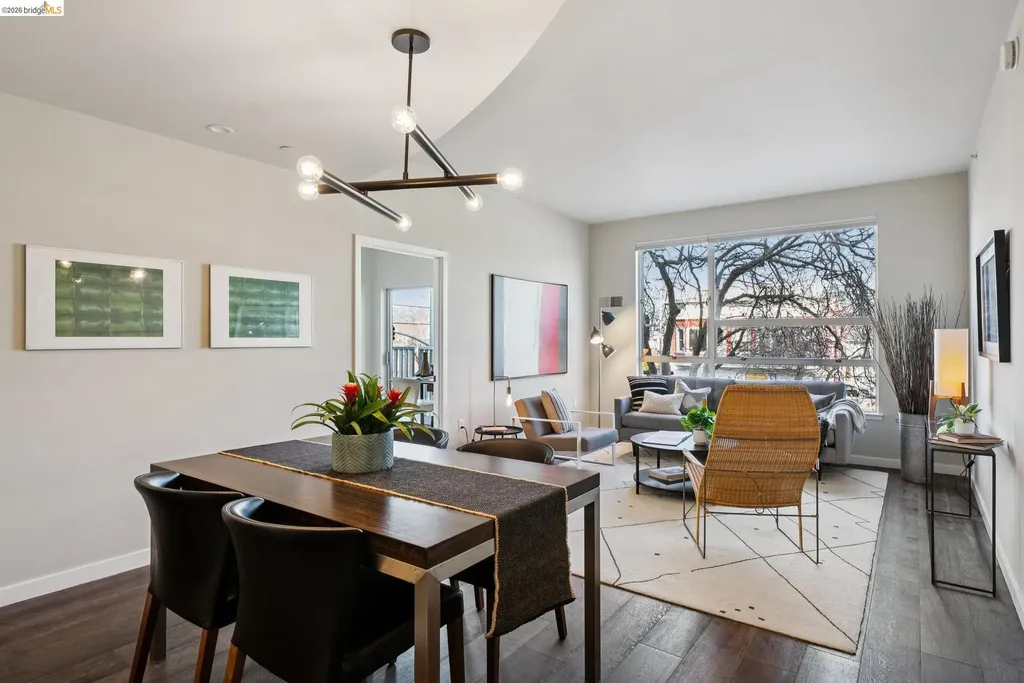6465 San Pablo Oakland CA 94608