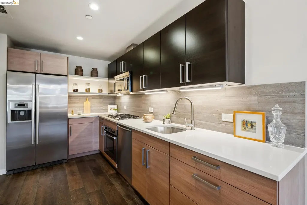 6465 San Pablo Oakland CA 94608