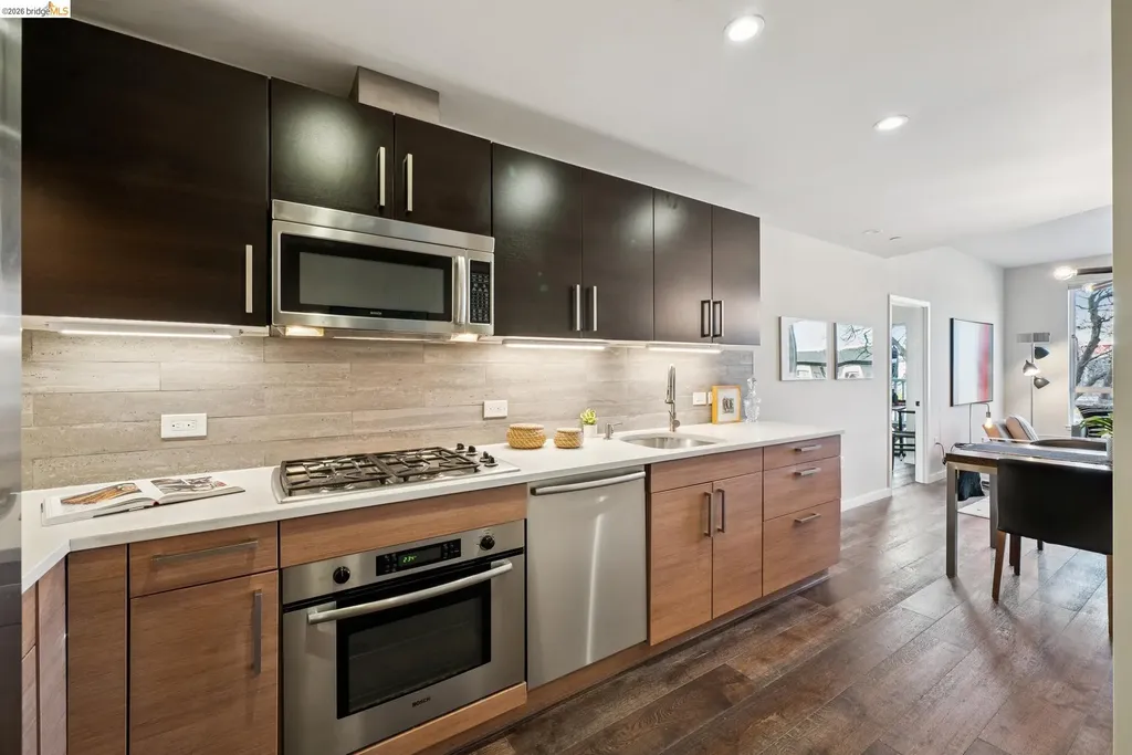 6465 San Pablo Oakland CA 94608