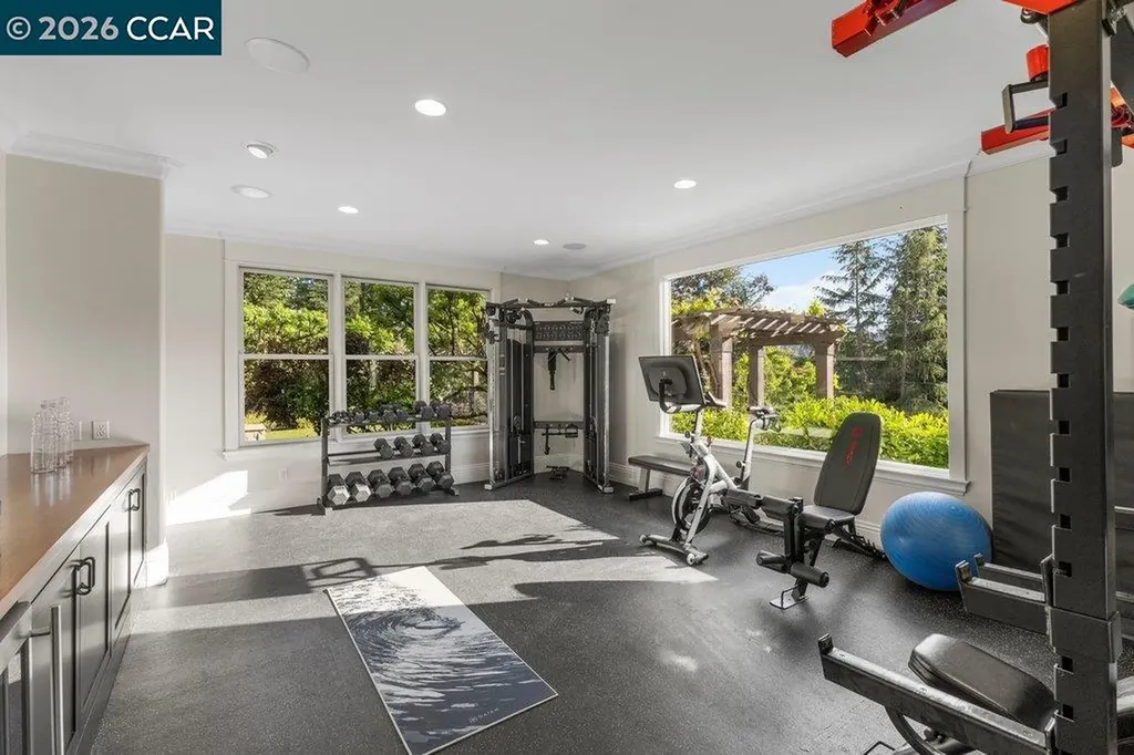 60 Terra Teresa Lafayette CA 94549