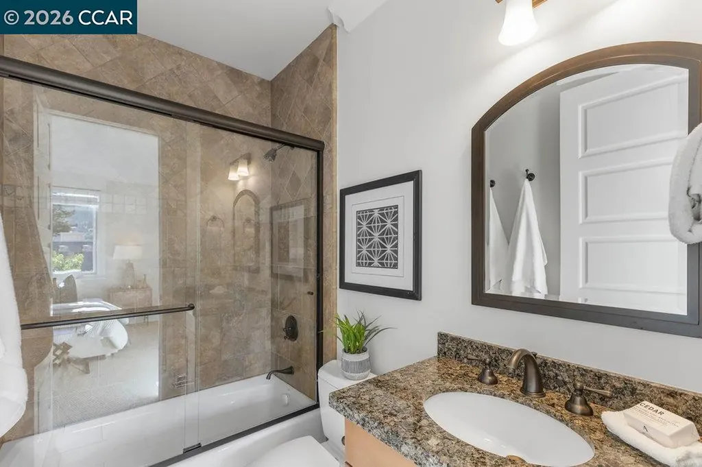 60 Terra Teresa Lafayette CA 94549