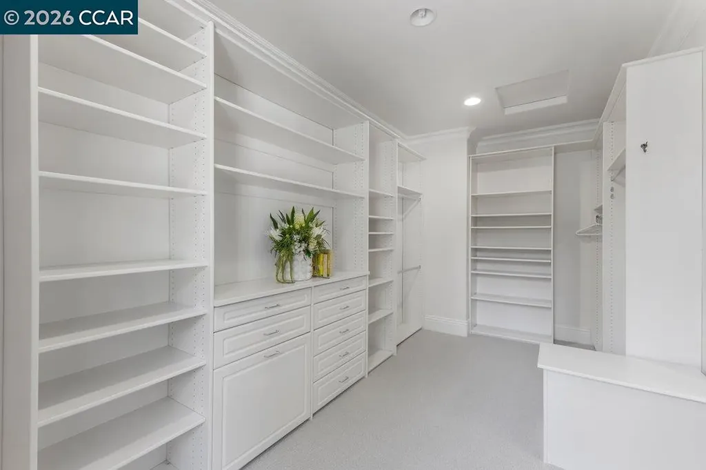 60 Terra Teresa Lafayette CA 94549