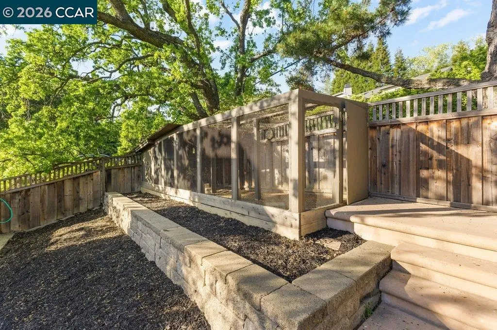 60 Terra Teresa Lafayette CA 94549