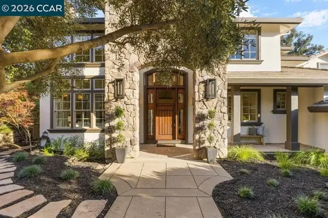 60 Terra Teresa Lafayette CA 94549