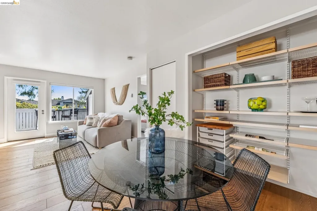 24 Bayside Court Richmond CA 94804