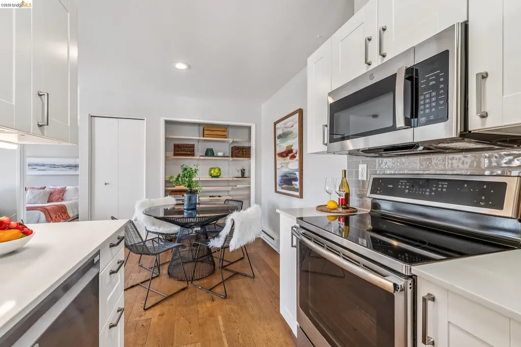 24 Bayside Court Richmond CA 94804