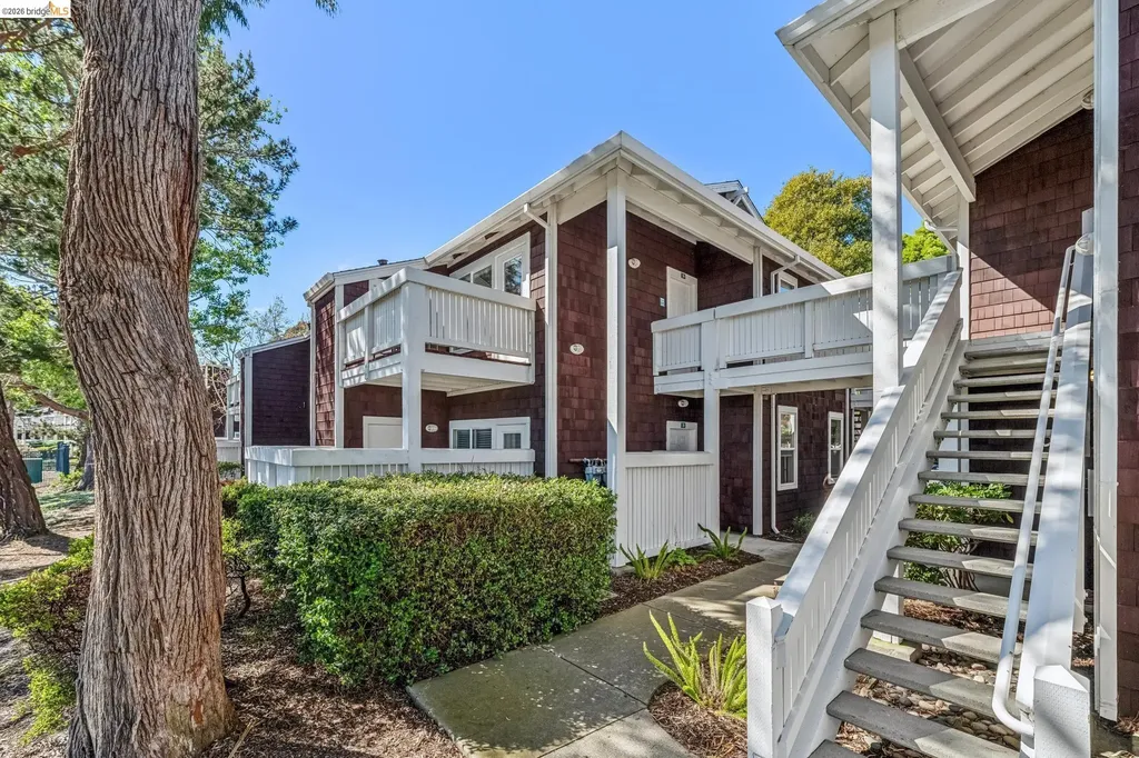24 Bayside Court Richmond CA 94804
