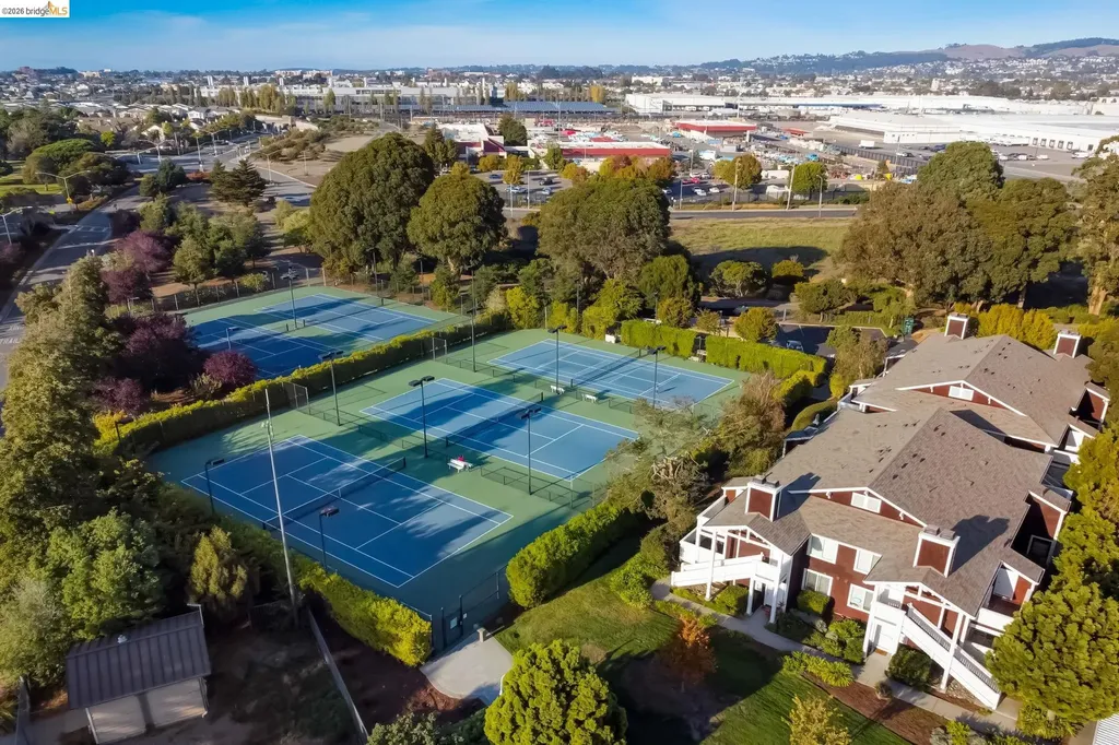 24 Bayside Court Richmond CA 94804
