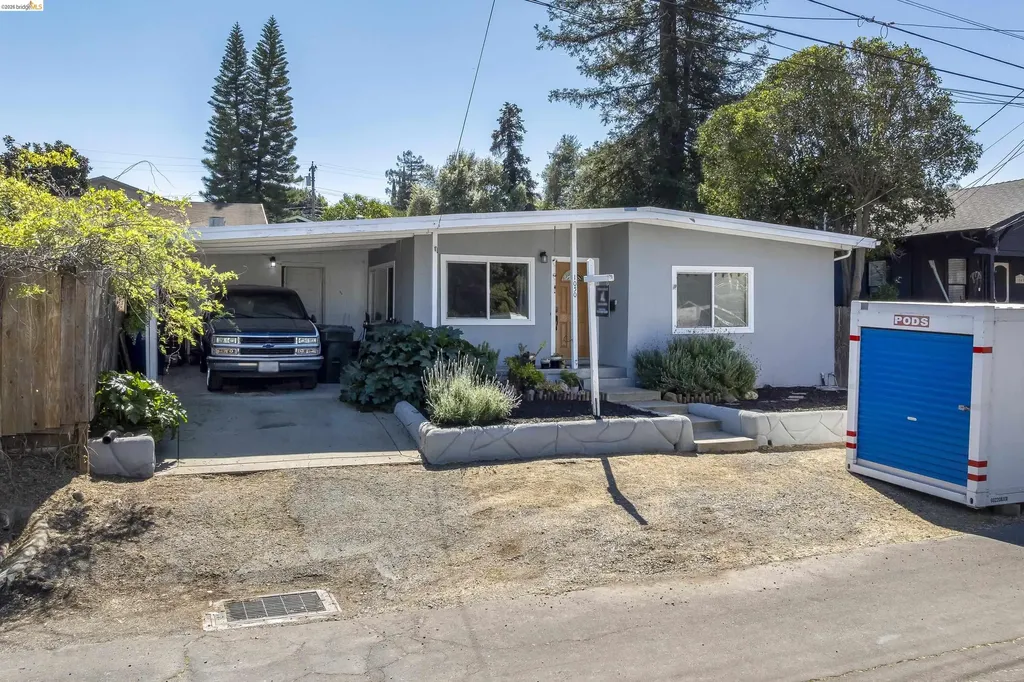 1050 Sierra Avenue Martinez CA 94553