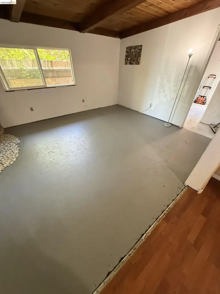 1050 Sierra Avenue Martinez CA 94553