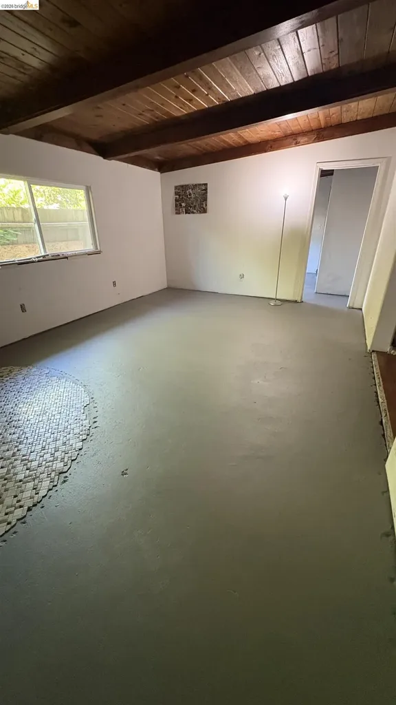 1050 Sierra Avenue Martinez CA 94553