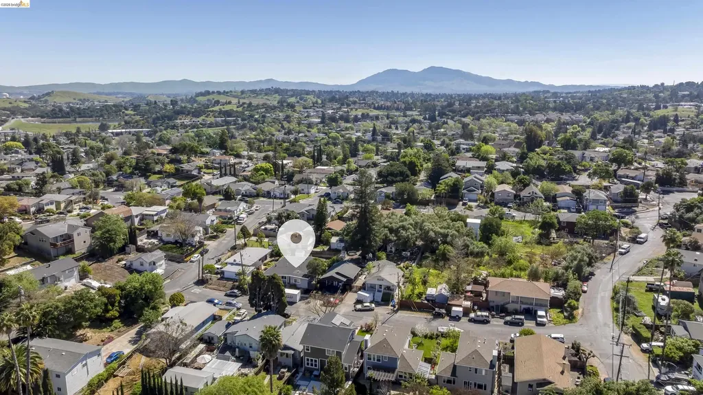 1050 Sierra Avenue Martinez CA 94553