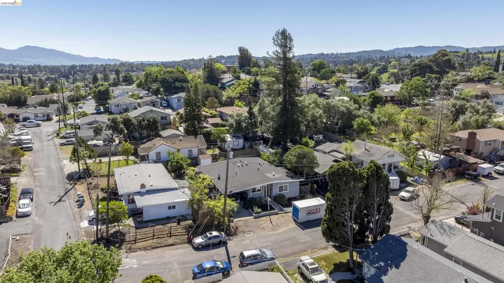 1050 Sierra Avenue Martinez CA 94553