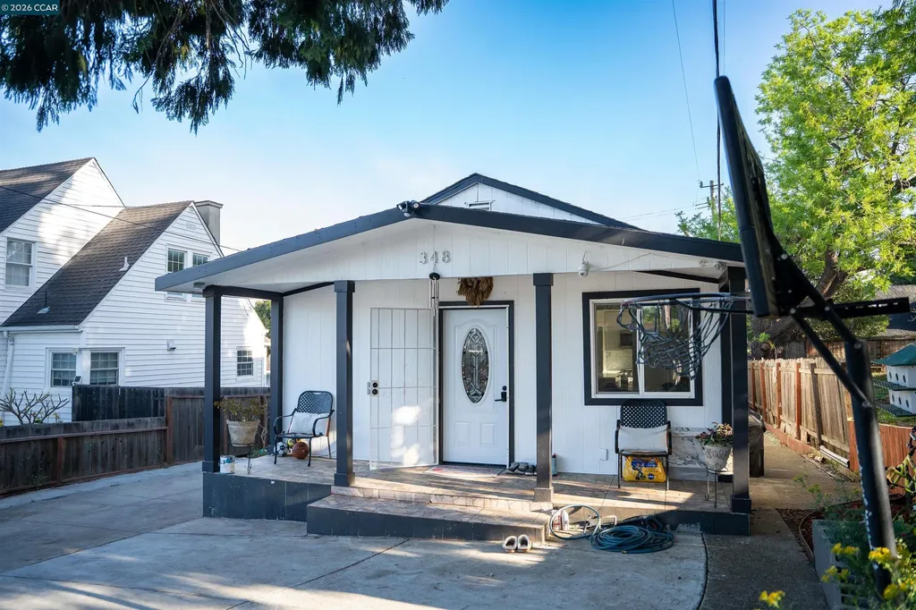 348 Valle Vista Avenue Vallejo CA 94590