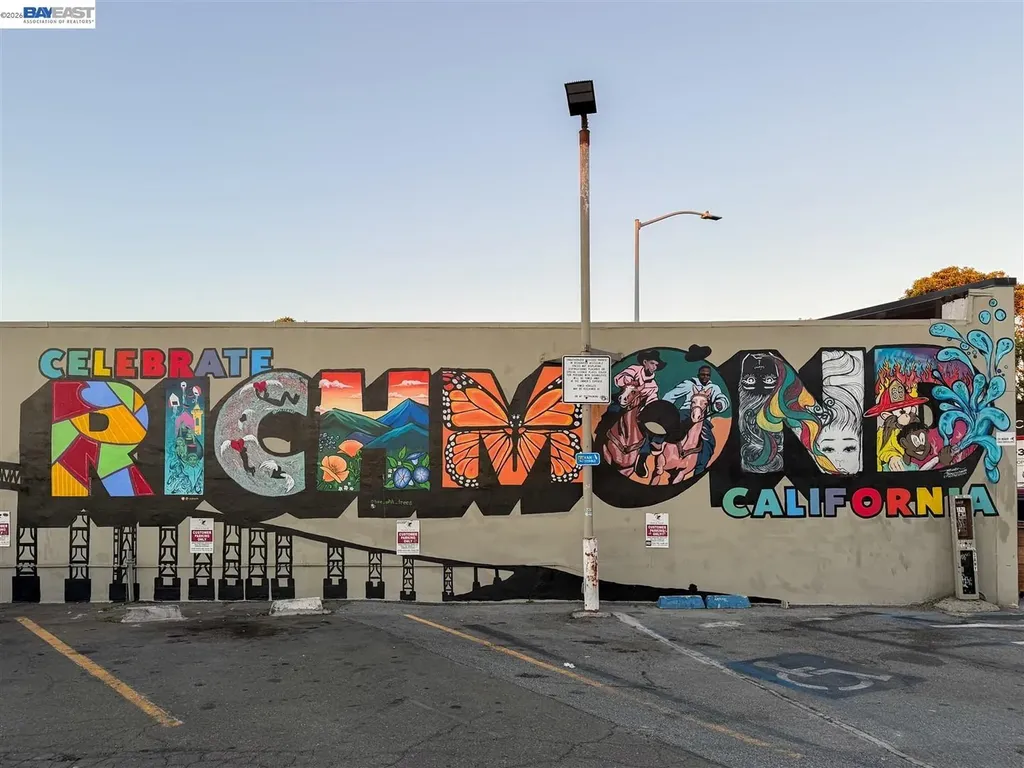2807 Downer Avenue Richmond CA 94804