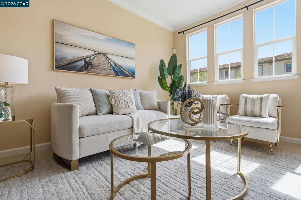 252 Sullivan Way Hayward CA 94541