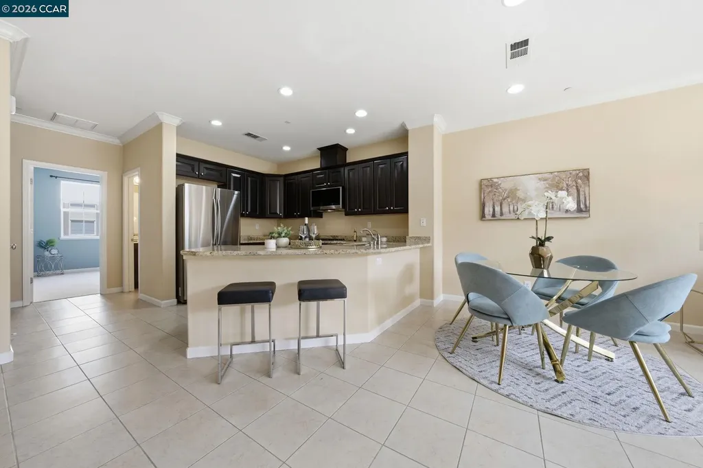 252 Sullivan Way Hayward CA 94541