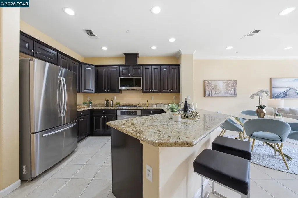 252 Sullivan Way Hayward CA 94541