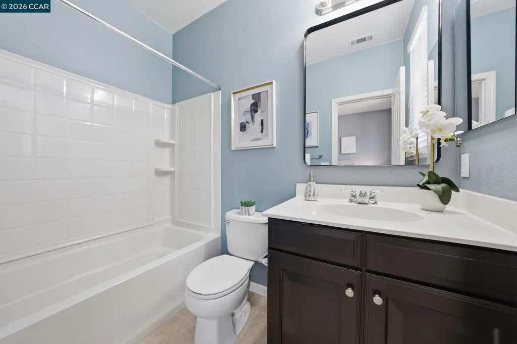 252 Sullivan Way Hayward CA 94541