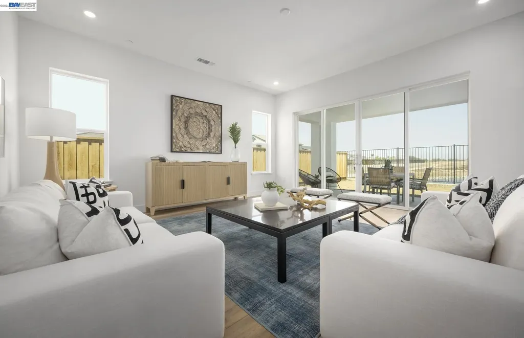 1037 Bradbury Drive Discovery Bay CA 94505