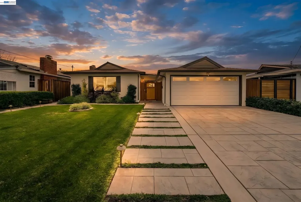 1338 Thais Lane Hayward CA 94544